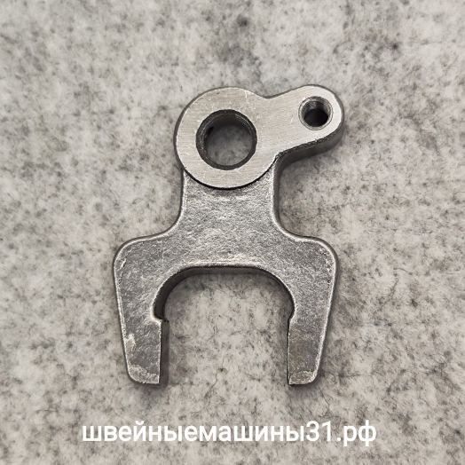 Шатун верхнего ножа Juki 654 (уценка - следы эксплуатации).    Цена 300 руб.