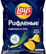 Чипсы ”Lays” со вкусом сметаны и лука рифленные 140г