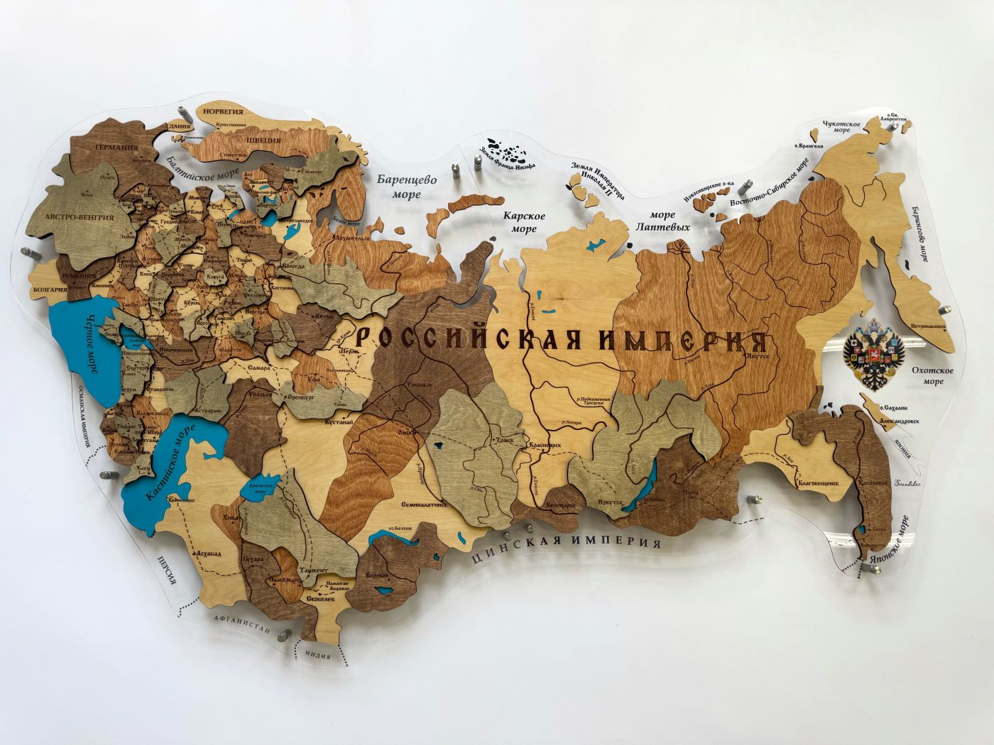 Карта Российской Империи с прилегающими странами Европы из дерева, многоуровневая, на подложке из орг.стекла