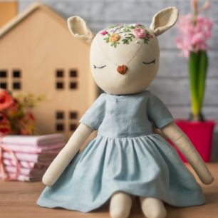 Набор для Осенний олененок с вышивкой в голубом