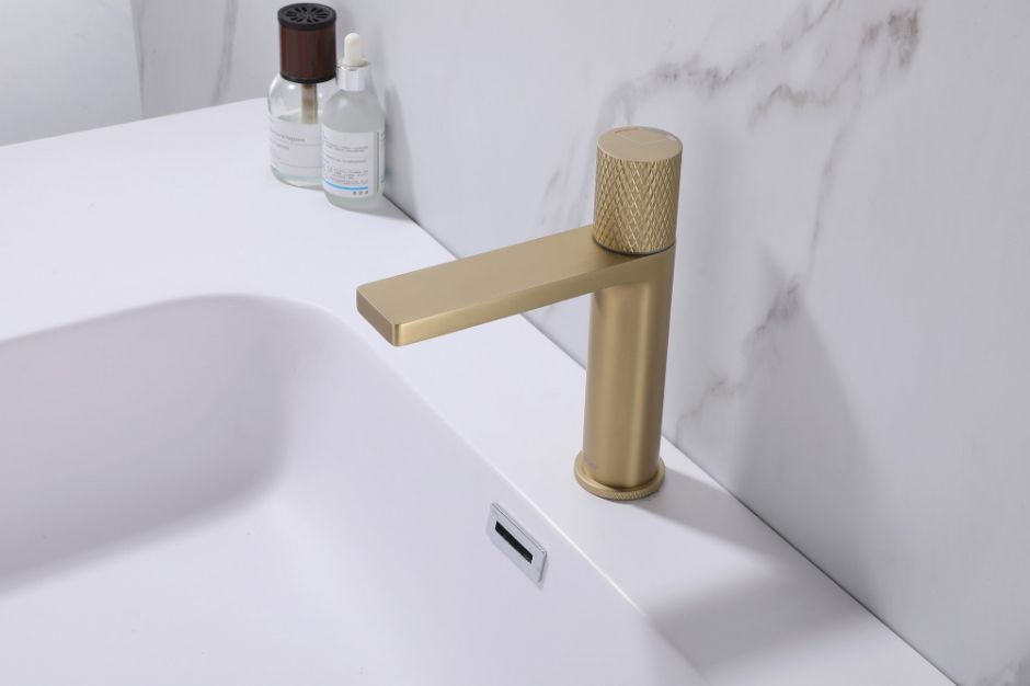 Смеситель ABBER Rund AF8710G для раковины, золото матовое ФОТО