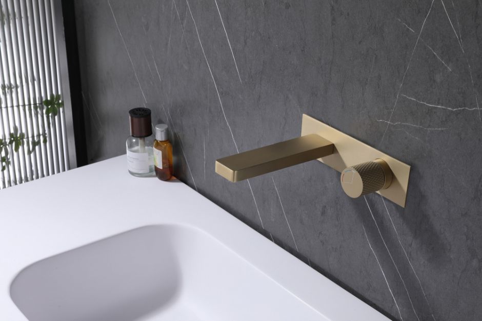 Смеситель ABBER Rund AF8712G для раковины скрытого монтажа, золото матовое ФОТО