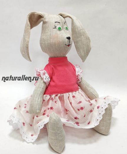 Игрушка из льна "Зайка" (розовое платье)