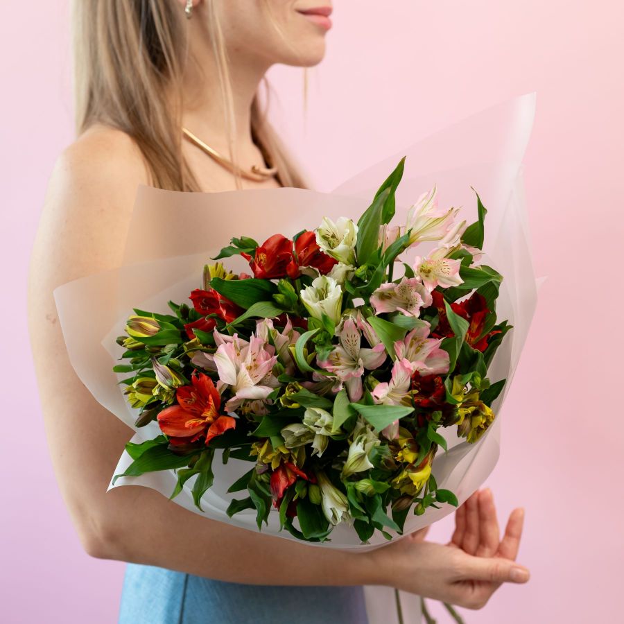 Альстромерия от 11 шт