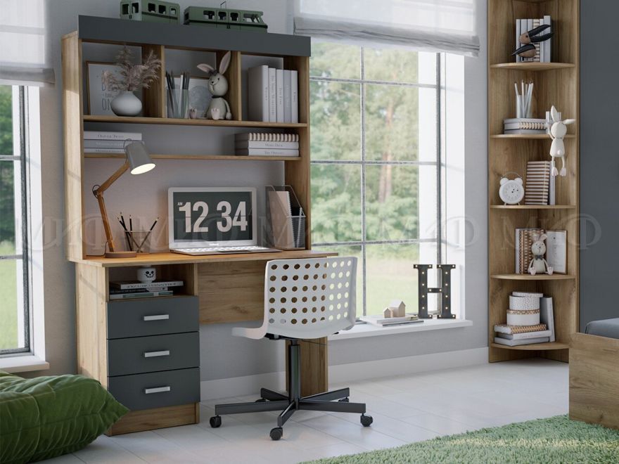 Стол Мартина с надстройкой