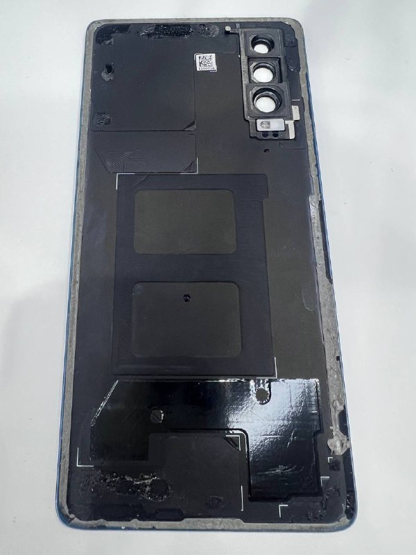 HUAWEI P30 задняя крышка оригинал с разбора голубой