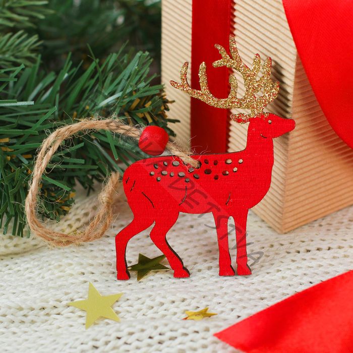 Елочная игрушка «Золотой олень», красная