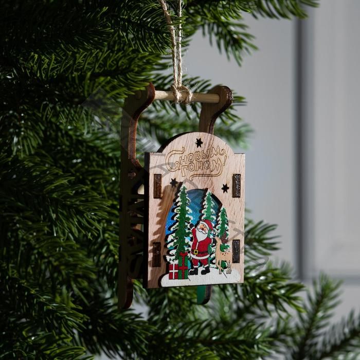 Ёлочная игрушка «Сани с Дедом Морозом», 6х12х4 см, от батареек, свечение RGB