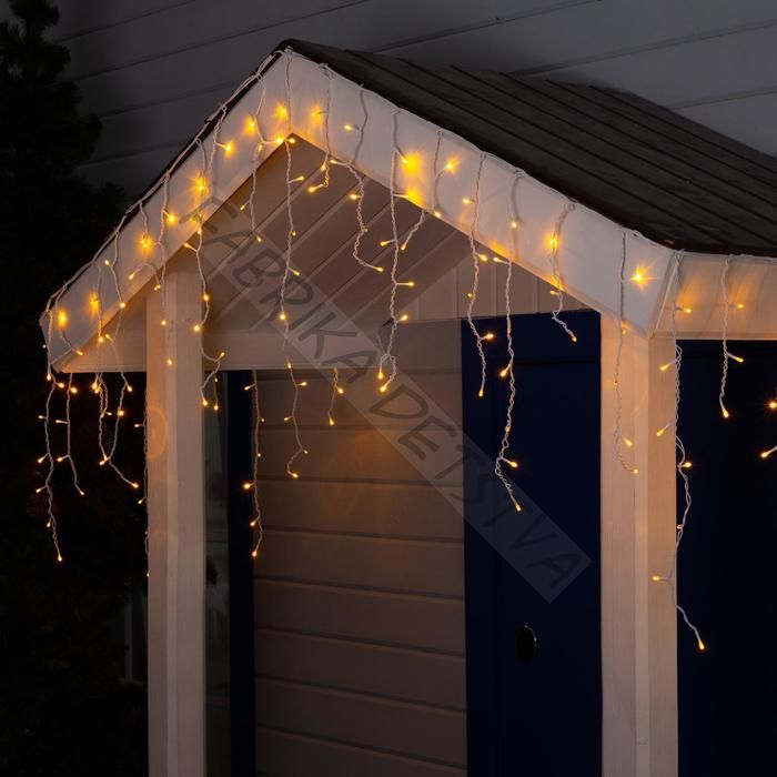 Гирлянда «Бахрома» 4 x 0.6 м, IP44, белая нить, 180 LED, свечение жёлтое, 8 режимов, 220 В