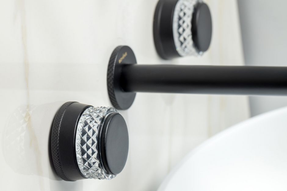 Вентильный встраиваемый смеситель для раковины Boheme Aura 152 ФОТО