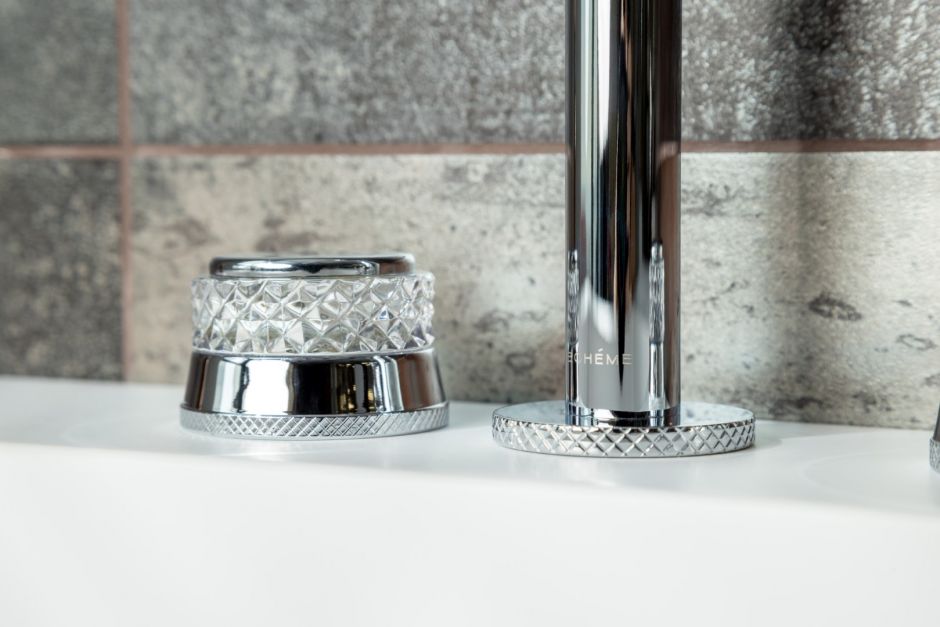 Cмеситель на горизонтальную поверхность Boheme Aura 152 ФОТО