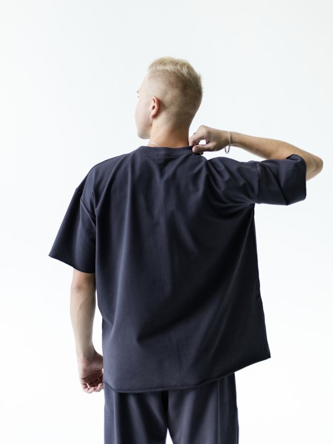 Футболка оверсайз графит