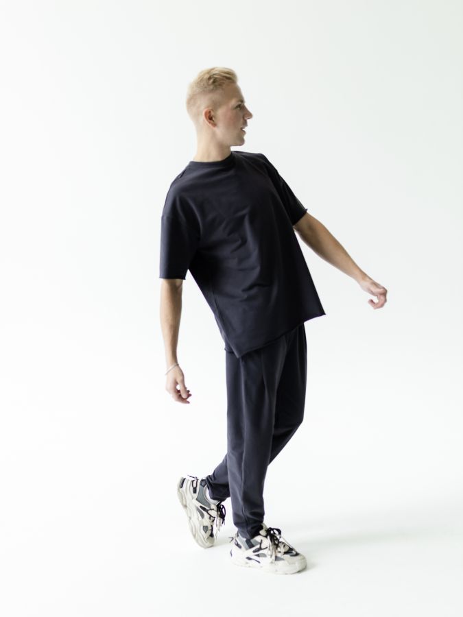 Футболка оверсайз графит