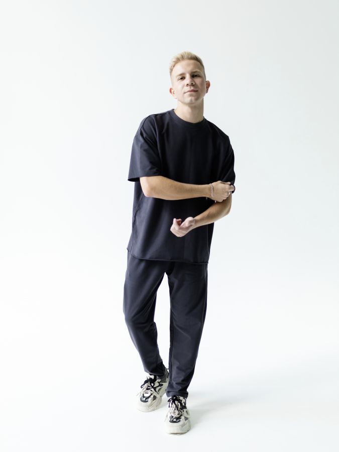 Футболка оверсайз графит