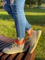 Adidas Yeezy boost 350 V2 Adidas Yeezy boost 350 V2