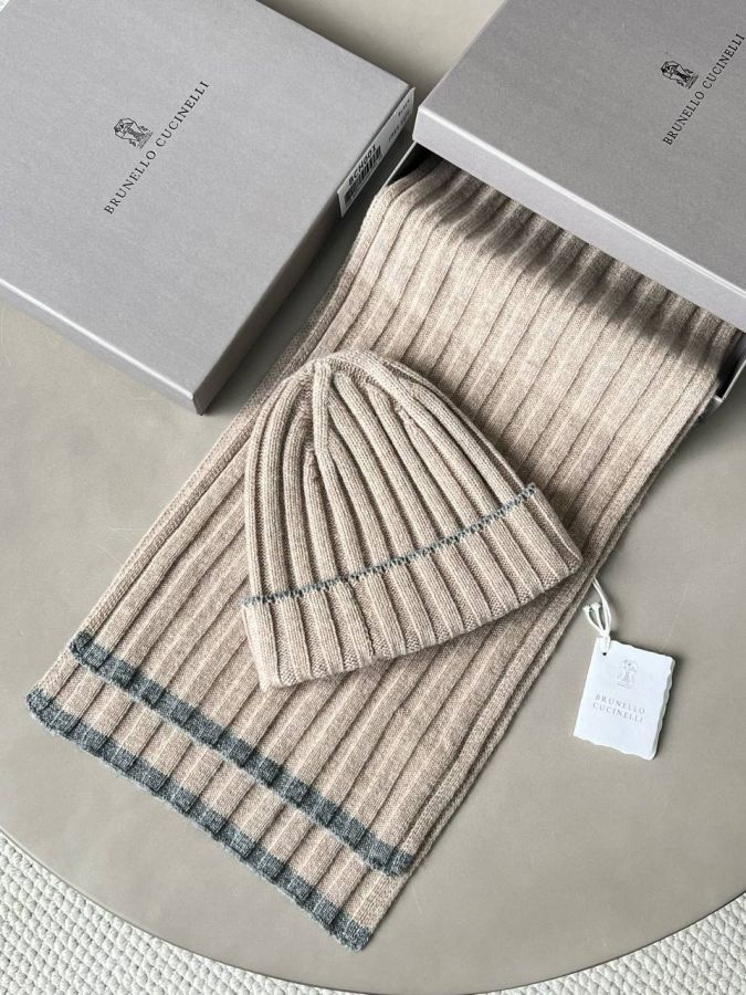 Комплект шапка шарф Brunello Cucinelli