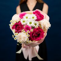 Сборный яркий букет