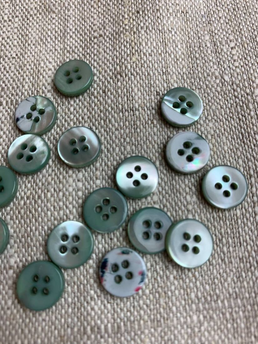 Пуговицы рубашечные