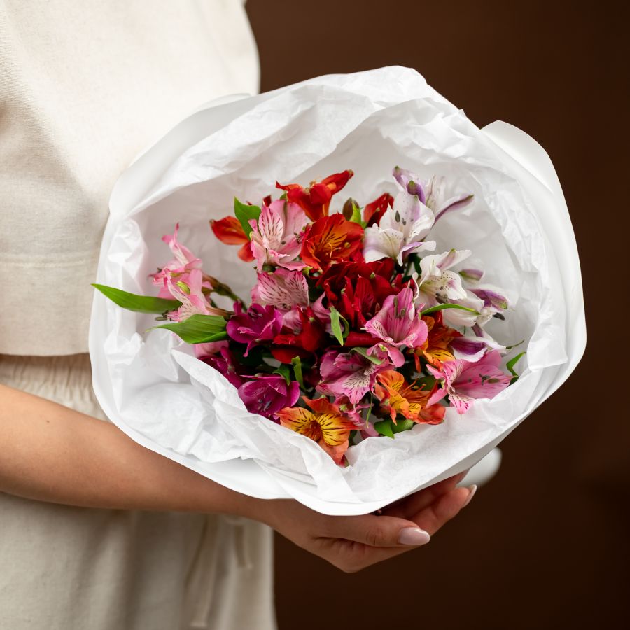 7 альстромерия