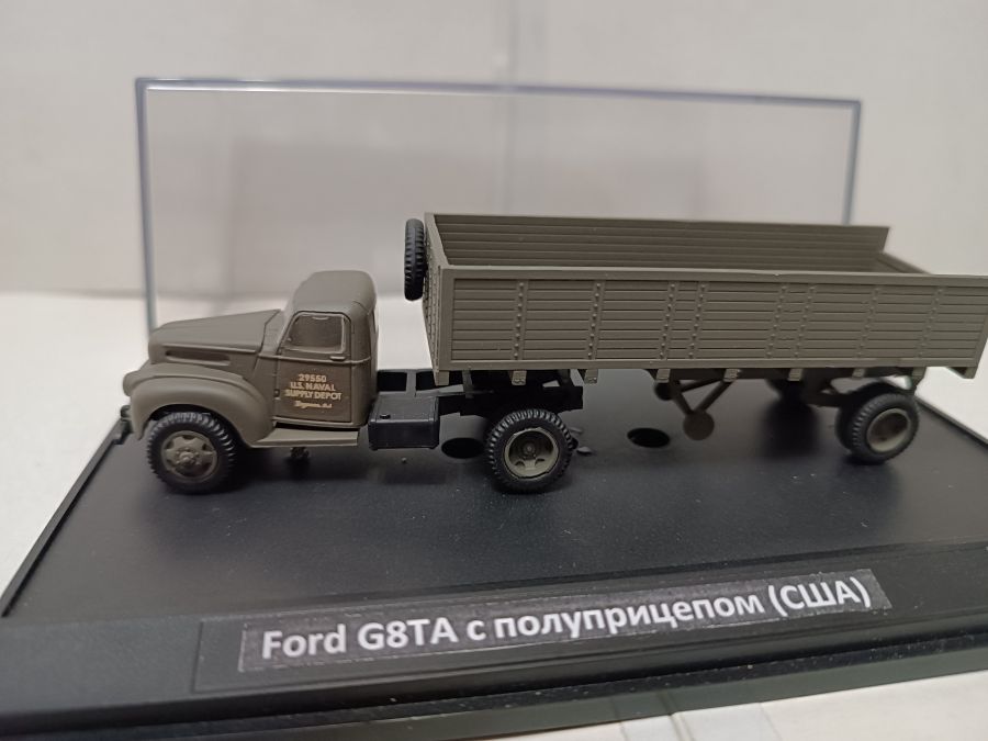 Военный грузовик Ford G8TA  с полуприцепом   (1/72)