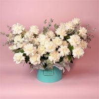 Коробка белых Французских роз