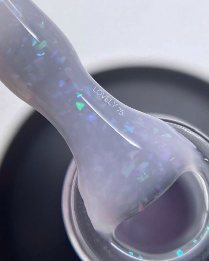 LBR 75 база камуфлирующая "LOVELY"