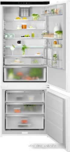 Встраиваемый холодильник Electrolux ENP7TD75S
