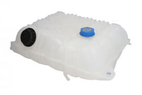 Очистка Расширительного Бачка на Автомобиле Варшавское шоссе 170Бс7