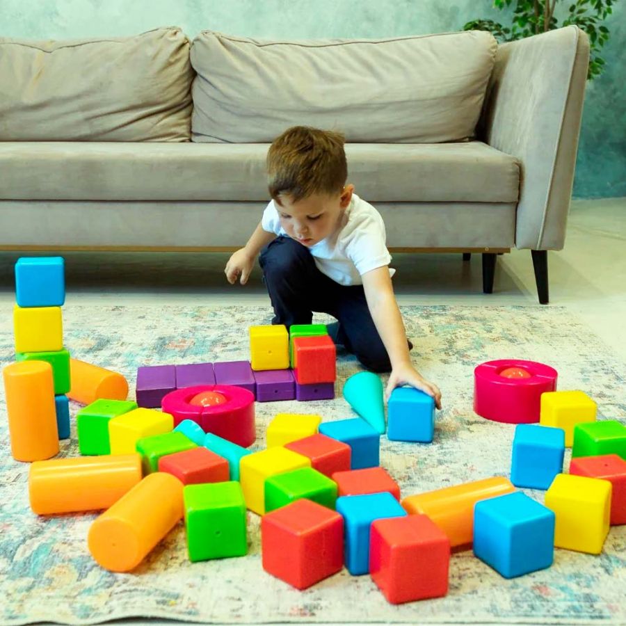 Конструктор "Строитель" (48 деталей в сумке ПВХ)