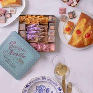 Шоколадные конфеты ассорти в жестяной банке Chocolate Amatller 244 г Испания