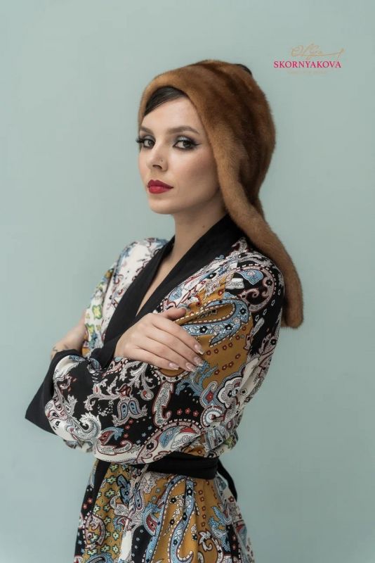 Меховой шарф-повязка из норки