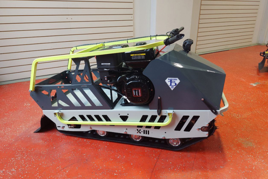 Мотобуксировщик Бурлак Пионер