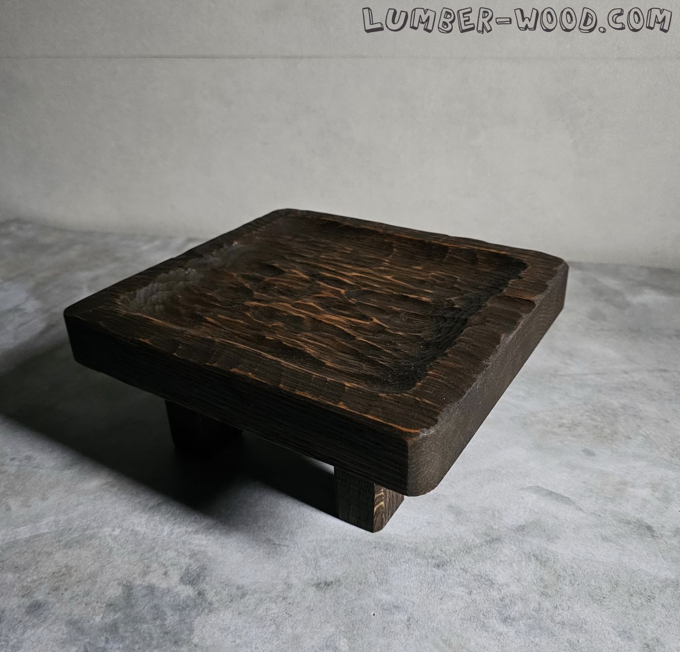 Доска для подачи из дуба на ножках. Арт. 4117