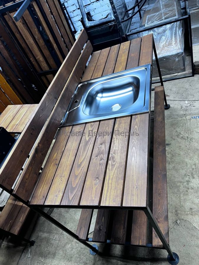 Дачный стол со встроенной мойкой 150х50х80 см