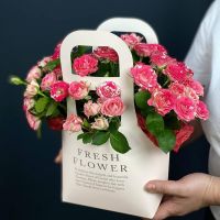 Сумочка с кустовыми розами