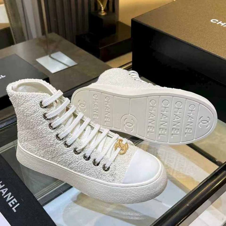 Ботинки CHANEL Premium