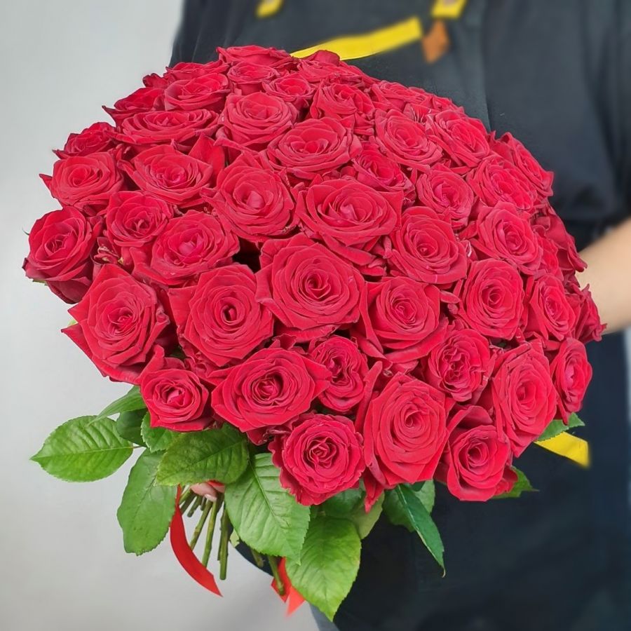 51 красная роза с лентой