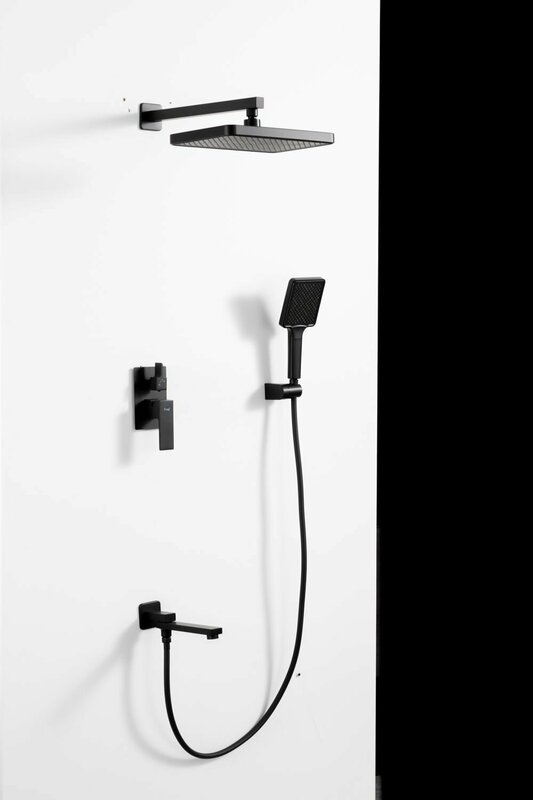 Frap F7191-6 Gizli Duş Sistemi: qara, latun