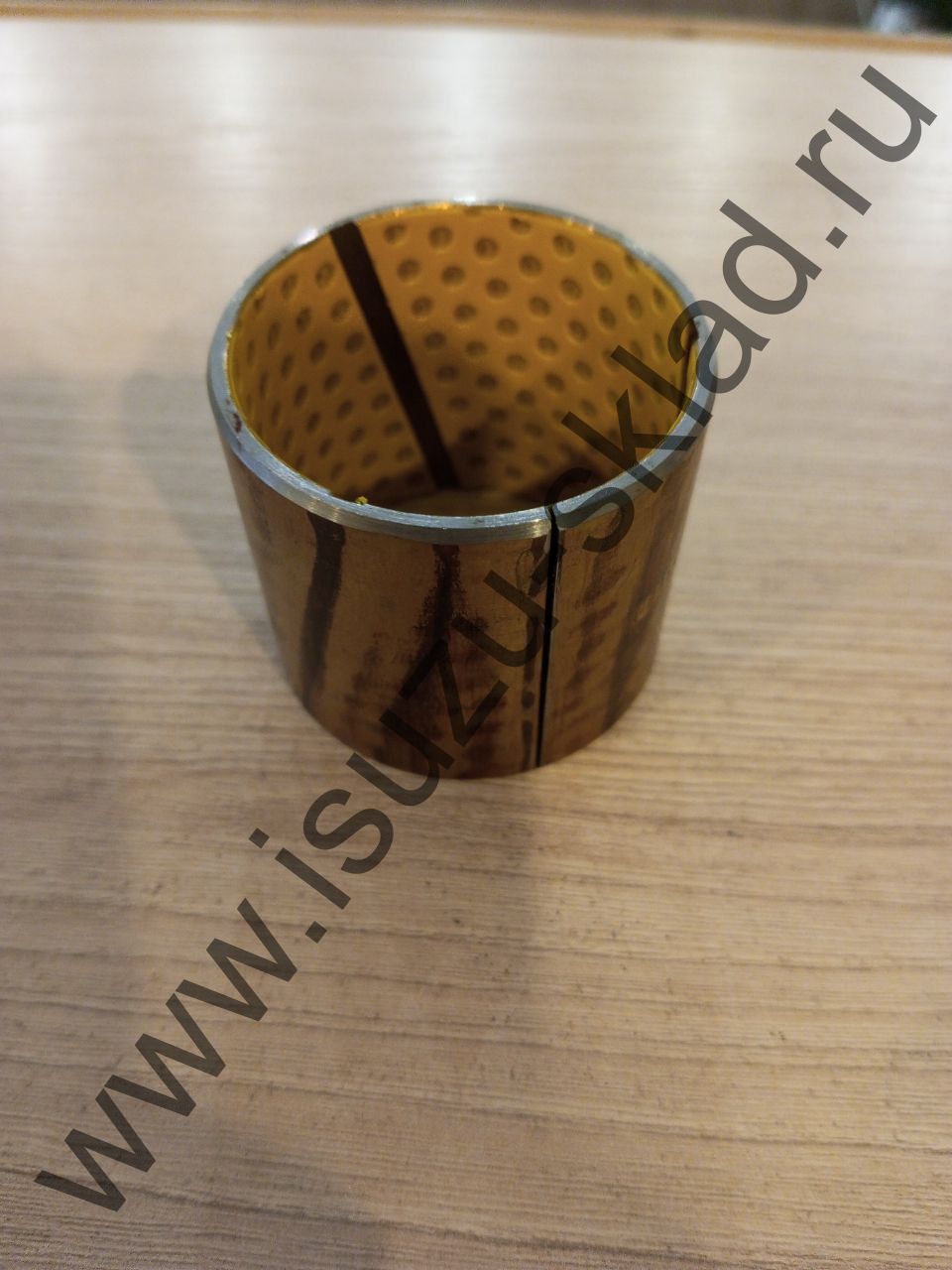 Втулка шкворня fsr34/90 (Isuzu)