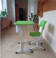 Парта одноместная с экраном на круглой трубе с пластиковой столешницей