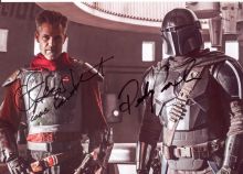 Автографы: Педро Паскаль, Тимоти Олифант. Мандалорец / The Mandalorian