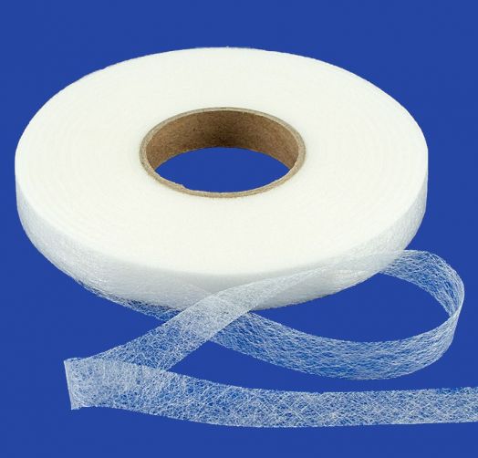 Паутинка клеевая белая, ширина 20 мм.     Цена 4 руб/м