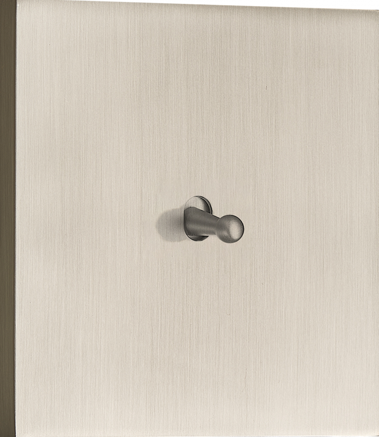 Переключатель перекрестный (с 3-х мест) на 1 тумблер, каплевидный, 10AX 250V, никель, серия N96