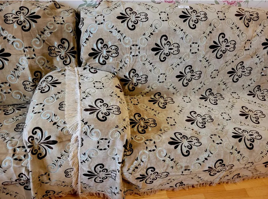 Ковровое покрывало , дивандек 180х220 см.,бежевый