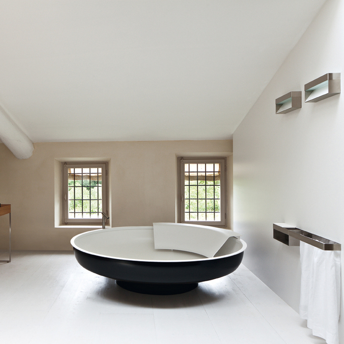 Изображение Круглая отдельностоящая ванна Agape Ufo AVAS0906DZG 204x204 см