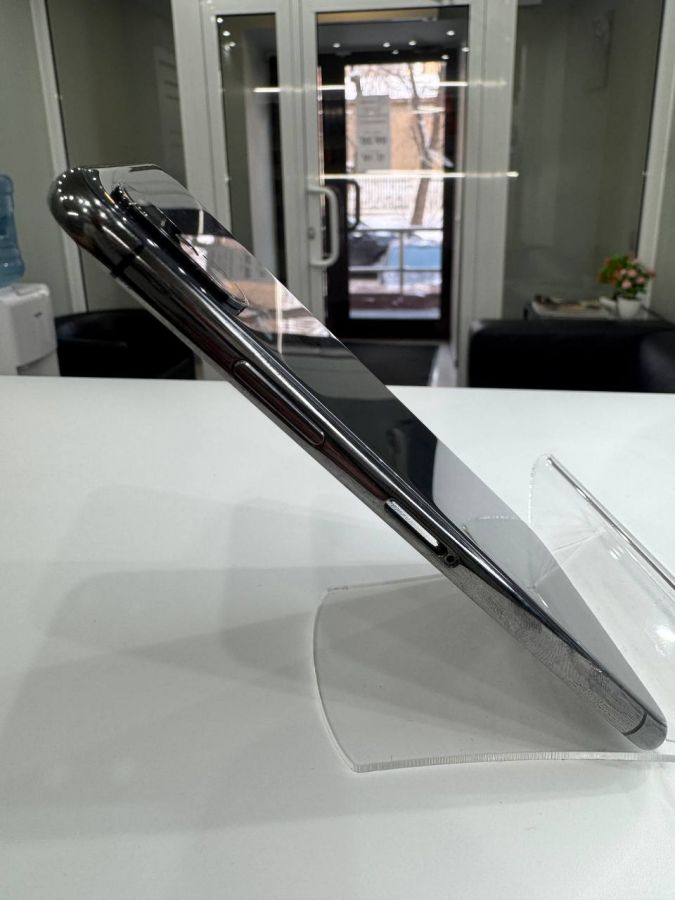 Apple iPhone корпус X сборе со шлейфами, стеклом камеры оригинал с разбора (снятый) мелкие потертости на рамке, мелкие царапины на крышке черный