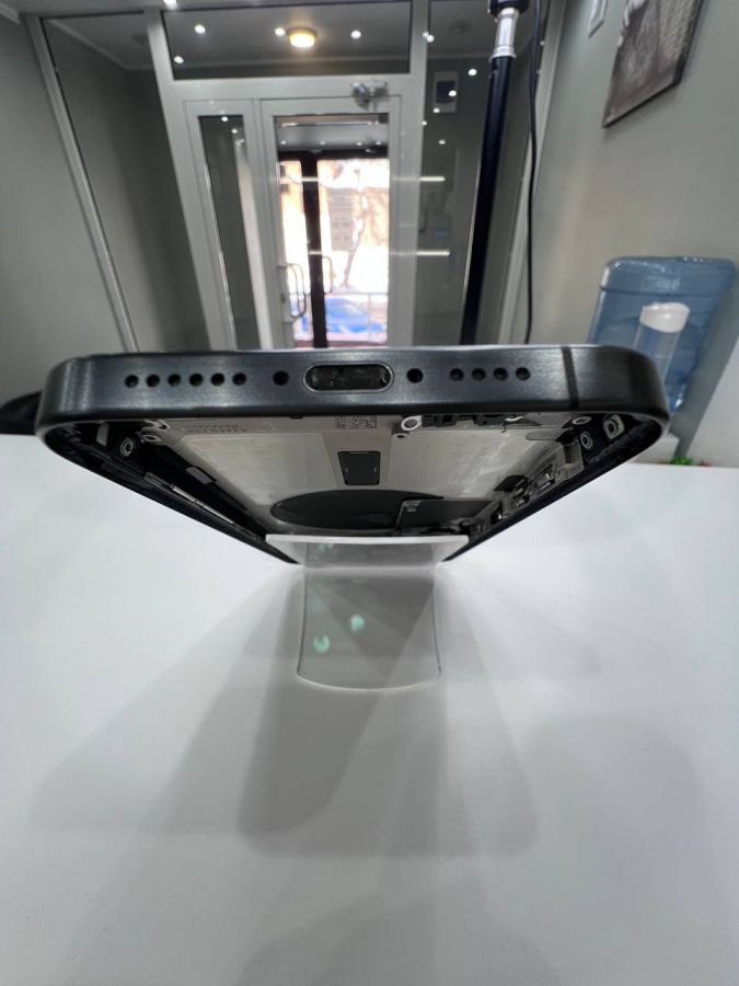 Apple iPhone корпус 15 Pro Max сборе со шлейфами, стеклом камеры оригинал с разбора (снятый) идеал черный