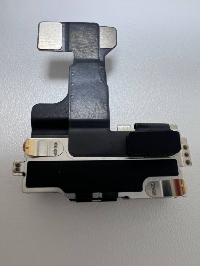 Apple iPhone 16  камера фронтальная (передняя) оригинал с разбора (снятый)