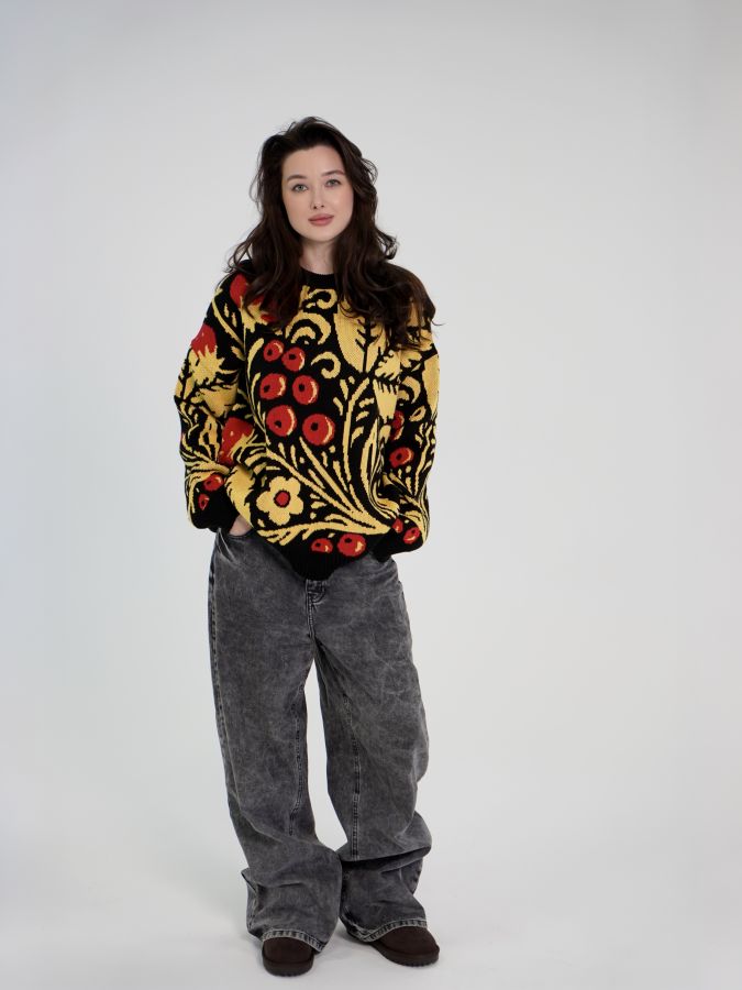 Свитер с хохломой удлиненный