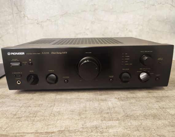 Усилитель Pioneer A-505R  ЯПОНИЯ